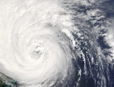 Η Ελλάδα θα «χορέψει» στο ρυθμό του «Ζορμπά» σε δύο φάσεις: Ποια πορεία θα ακολουθήσει ο κυκλώνας (φωτό)